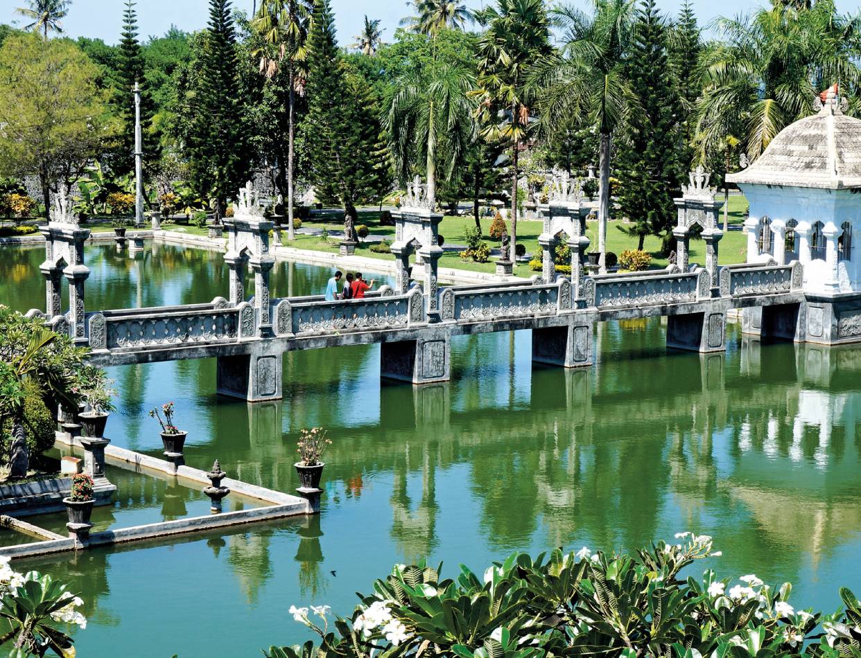East Bali: Where Heaven Meets Water (Temples & Royal Gardens)
