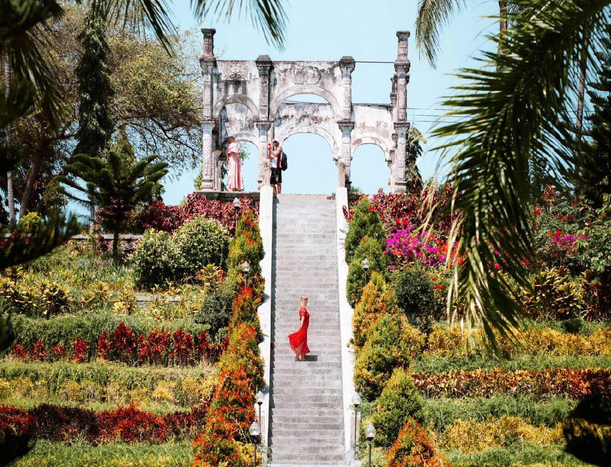 East Bali: Where Heaven Meets Water (Temples & Royal Gardens)