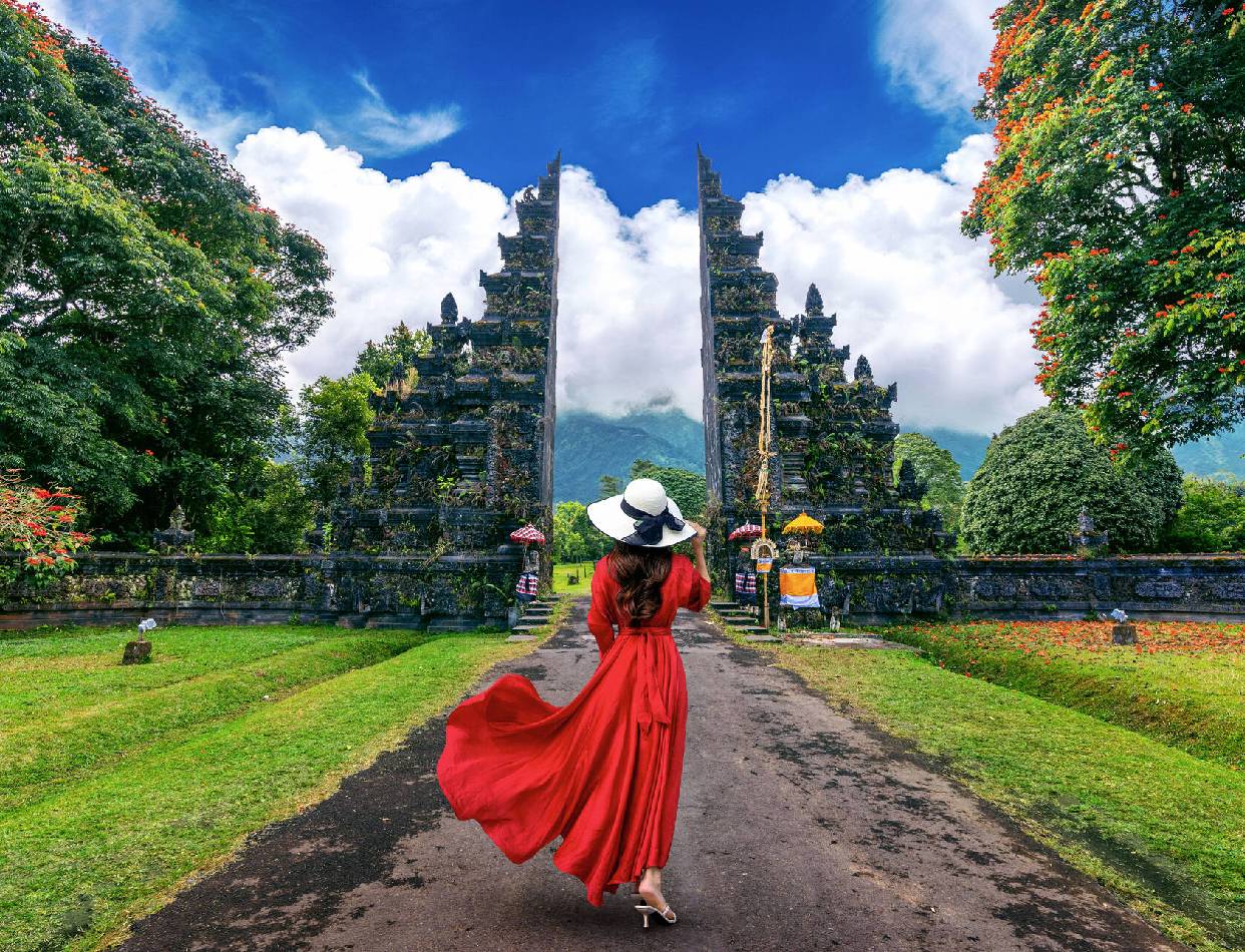 North Bali: Hidden majestic temples & Coffee Trails