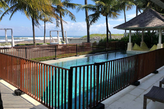 Wooden Pool Fence (30-meter)
